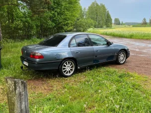 Opel Omega