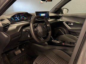 Peugeot e-2008