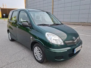 Toyota Yaris Verso