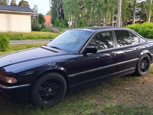 BMW 735
