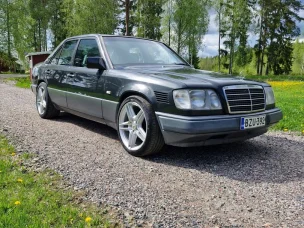 Mercedes-Benz 250