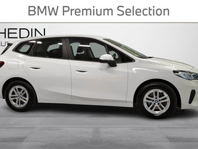 BMW 225