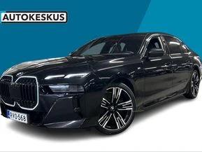 BMW i7