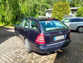 Mercedes-Benz C