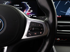 BMW i4 M50