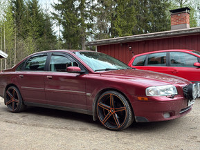 Volvo S80