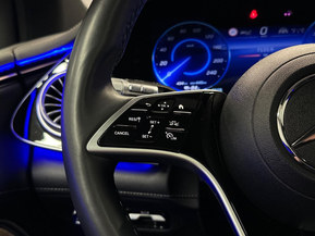 Mercedes-Benz EQS SUV