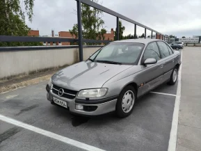 Opel Omega