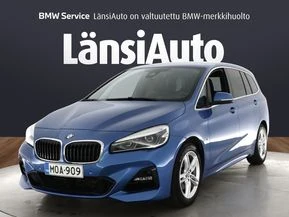 BMW 218