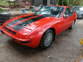 Porsche 924