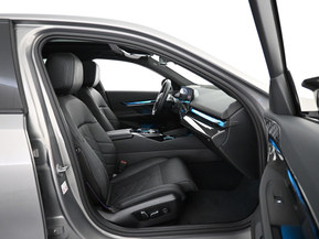 BMW i5 M60
