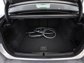 BMW i5 M60