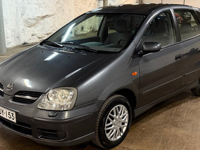 Nissan Almera Tino