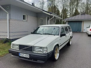 Volvo 740