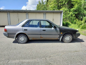 Toyota Carina II