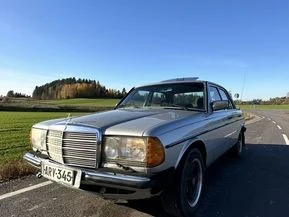 Mercedes-Benz 300