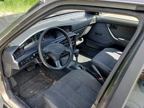 Toyota Carina II