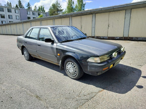 Toyota Carina II
