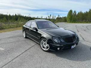 Mercedes-Benz E 55 AMG