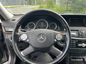 Mercedes-Benz E