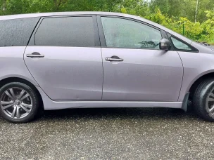 Mitsubishi Grandis
