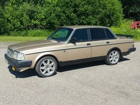 Volvo 240