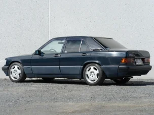 Mercedes-Benz 190