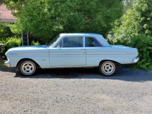 Ford Falcon