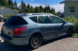Peugeot 407
