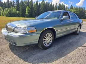 Lincoln Town Car