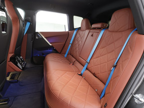 BMW iX M60