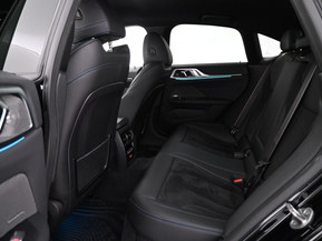 BMW i4 M50