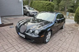 Jaguar S-Type
