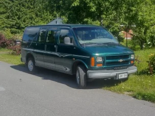 Chevrolet Chevy Van