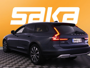 Volvo V90 Cross Country