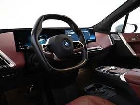 BMW iX M60