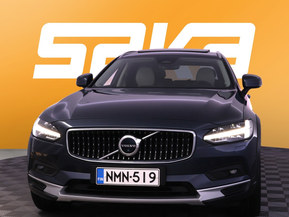 Volvo V90 Cross Country