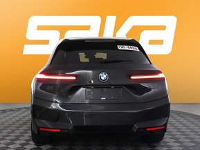BMW iX M60