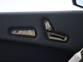 BMW iX M60
