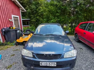 Mazda 323