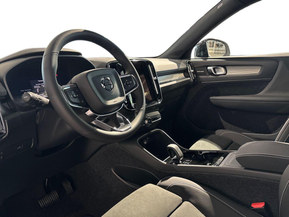 Volvo EX40