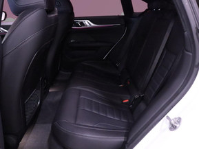 BMW i4 M50