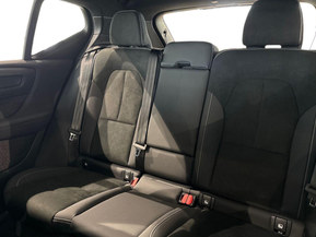 Volvo EX40