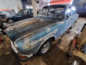 Volvo 164