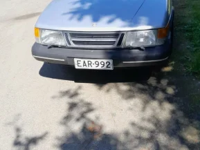 Saab 900