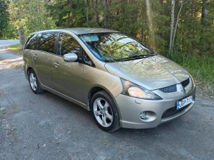 Mitsubishi Grandis