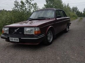Volvo 244