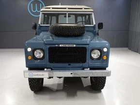 Land Rover 109