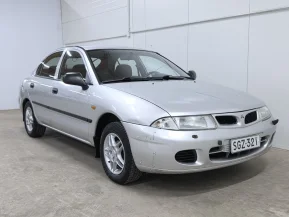 Mitsubishi Carisma