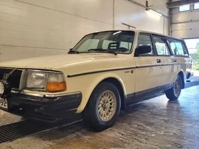 Volvo 240